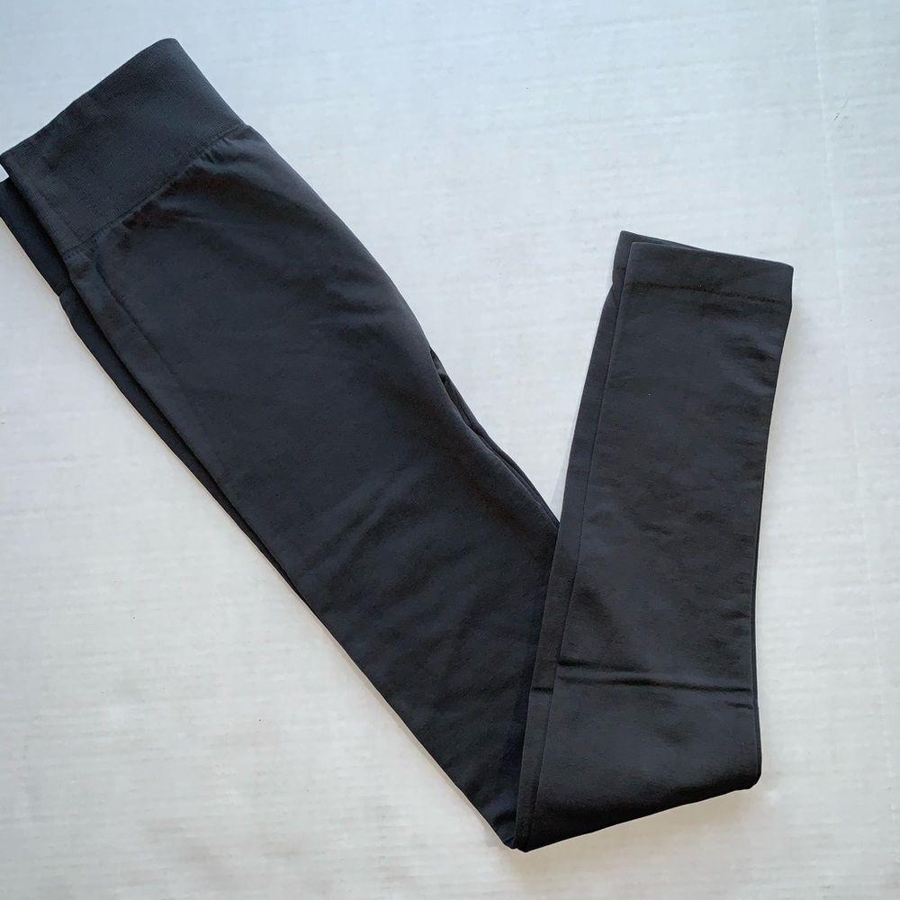 New Mix Leggings - Picture 2 of 3
